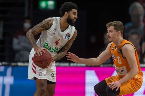 快船在送走 快船在送走