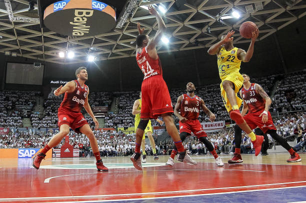 直是国际赛 直是国际赛