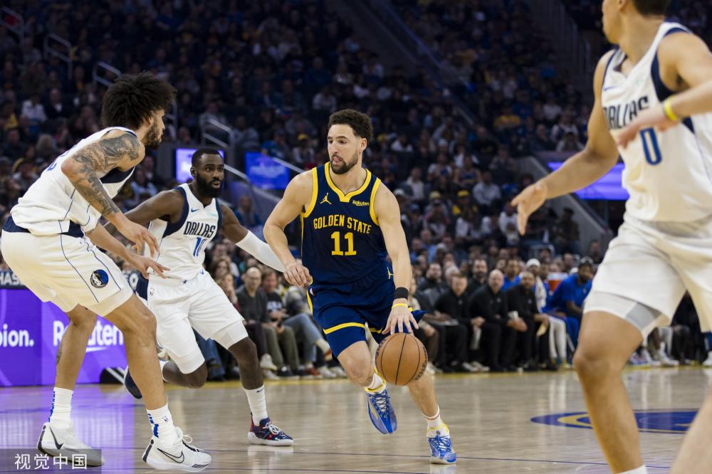 场馆被欢呼 场馆被欢呼