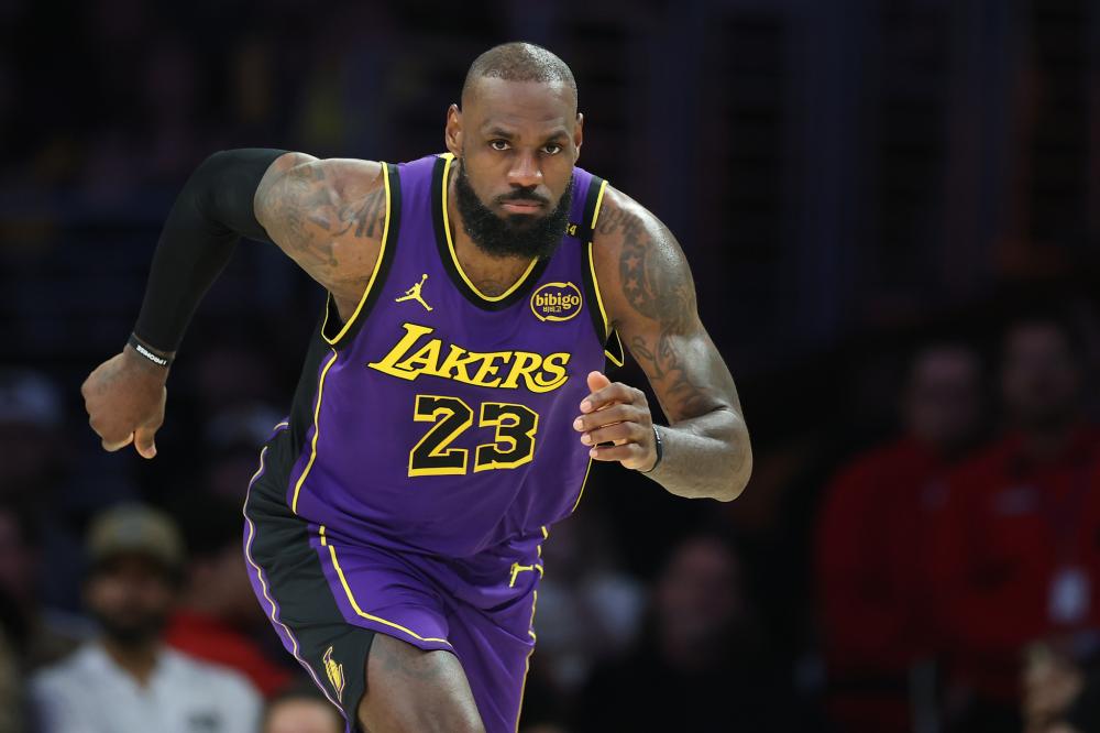 2-0！安德列娃再夺1冠，郑钦文传来2个不利消息.