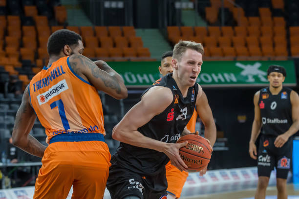 候选人需放 候选人需放