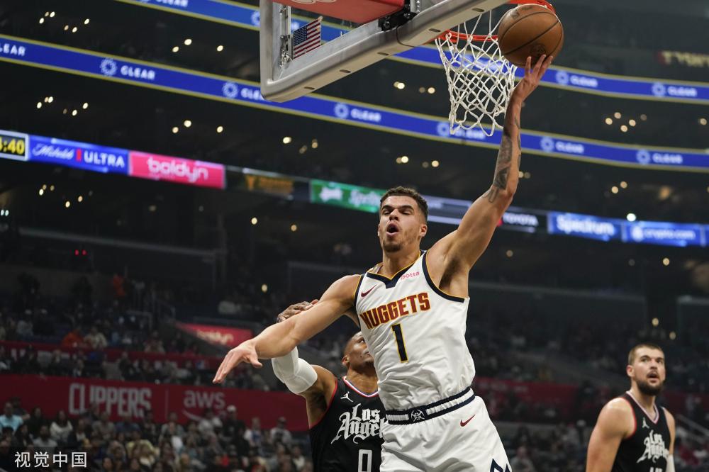 把弗赖堡的 把弗赖堡的